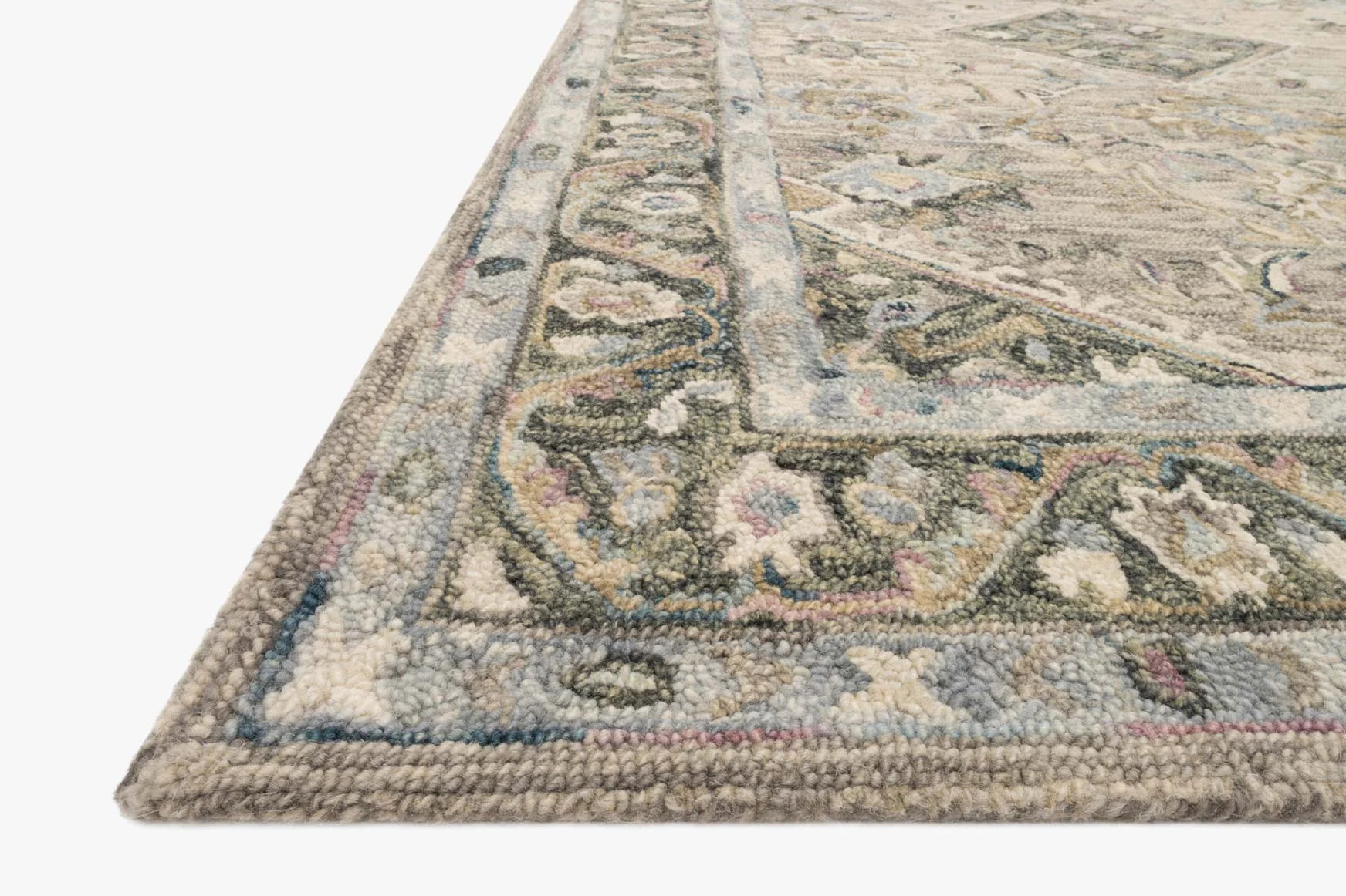Loloi II Beatty Collection - Traditional Hooked Rug in Sky (BEA-02) - Image 3